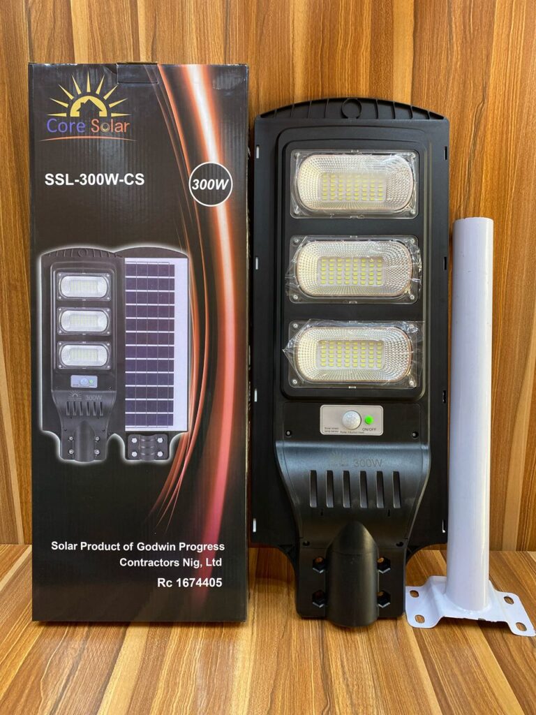 300W 768x1024